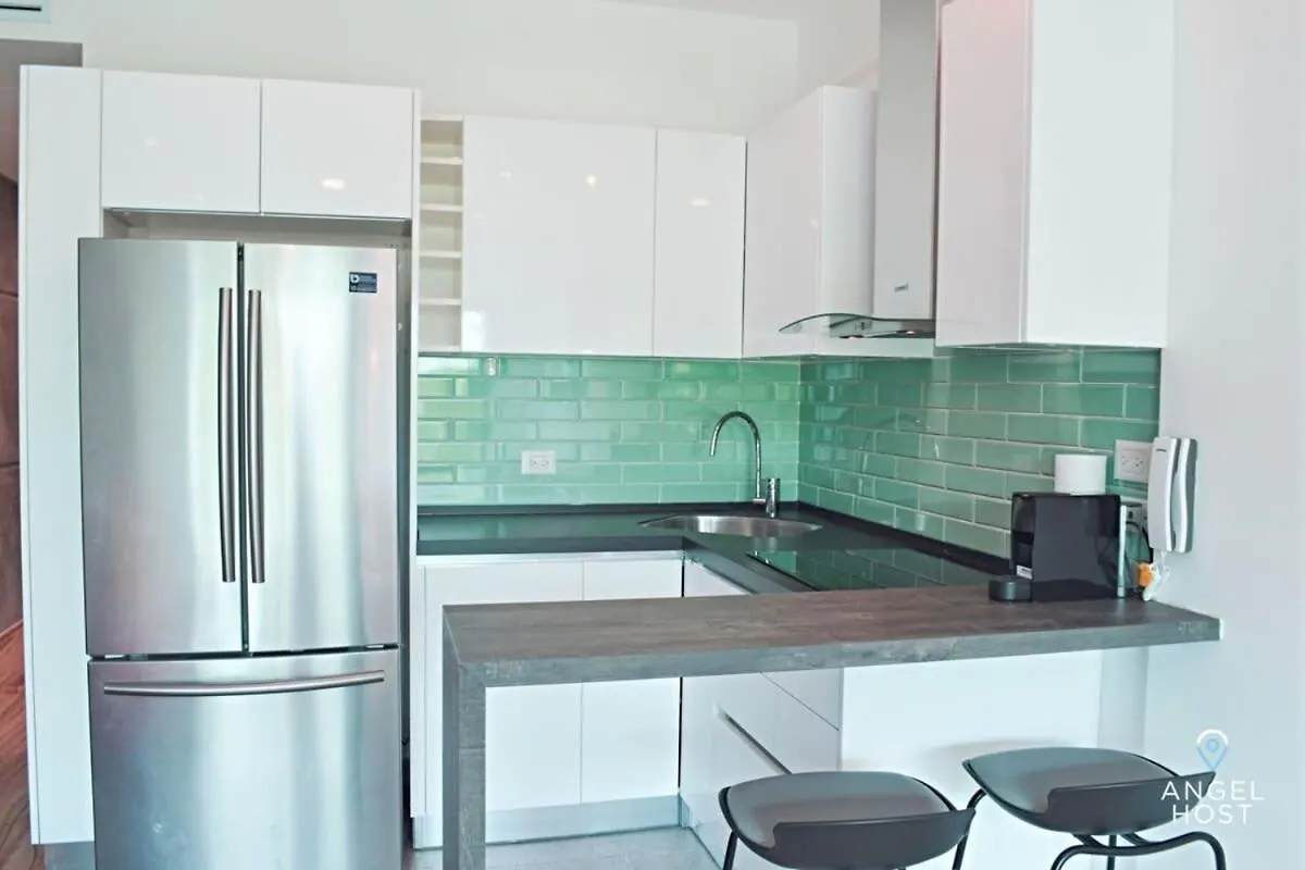 Semesterbostad Studio On 5Th, Pvt Balcony, Oceanview Roof Pool Playa del Carmen Mexiko
