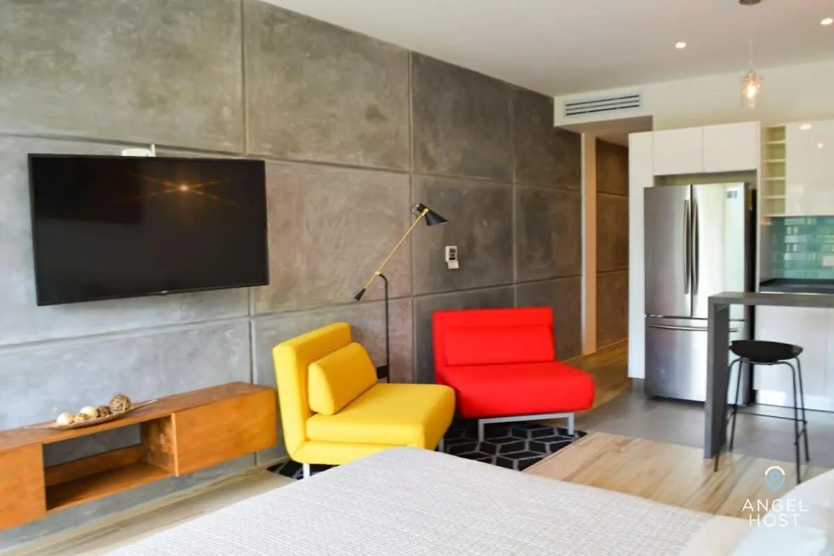 Studio On 5Th, Pvt Balcony, Oceanview Roof Pool Playa del Carmen
