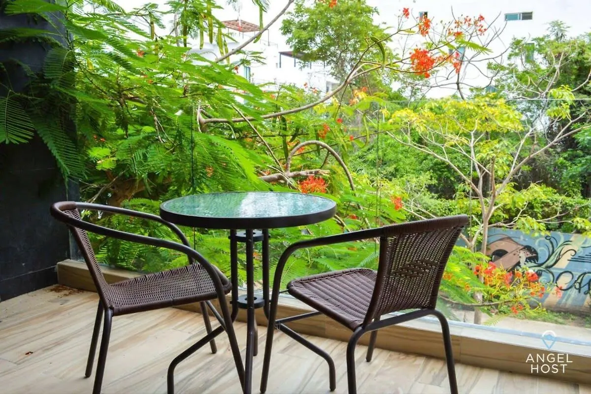Studio On 5Th, Pvt Balcony, Oceanview Roof Pool Playa del Carmen Semesterbostad